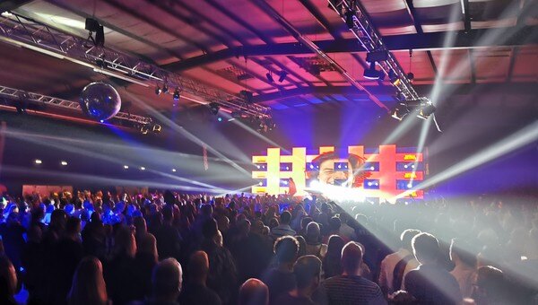 cs_Foute feest XXL
